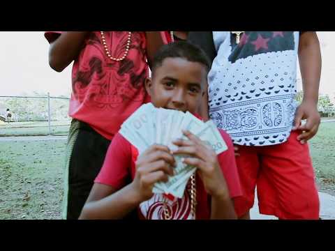 TizZi TizZi X AJ DaVinchi - Lay Me Down (Official Music Video)