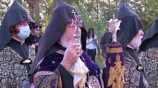 Ամենայն հայոց կաթողիկոսն այցելեց «Եռաբլուր» զինվորական պանթեոն