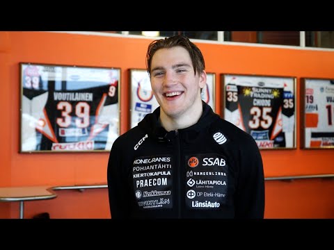 BioRex-otteluennakko Tappara-HPK 26.12.2022 - haastattelussa Eetu Liukas