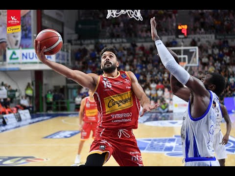 [Sintesi] Banco di Sardegna Sassari - Carpegna Prosciutto Basket Pesaro: 75-73