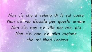 Laura Pausini - Non C'è [lyrics]