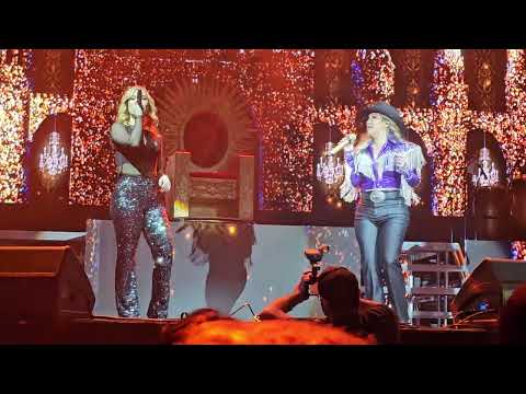 Alicia Villarreal y su hija Melanie  Solo Contigo