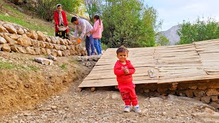 Inspiring Story: Building a Shelter of Hope by a Kind Man and Brave Nomadic Girls