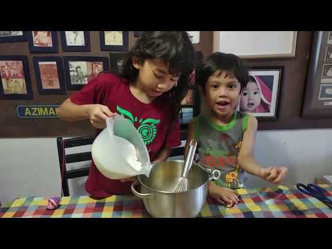 Vanilla Sponge Cake by Sumi & Yosh