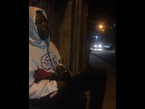 MC Laranjinha - Desculpa mãe eu tô fedendo a pecado (Prévia 2k19)