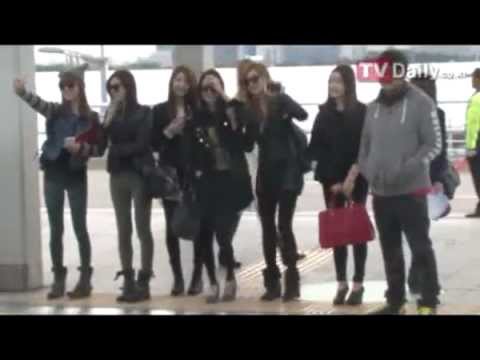 121031 After School & Davichi @ Incheon Airport leaving for Music Bank in Chile