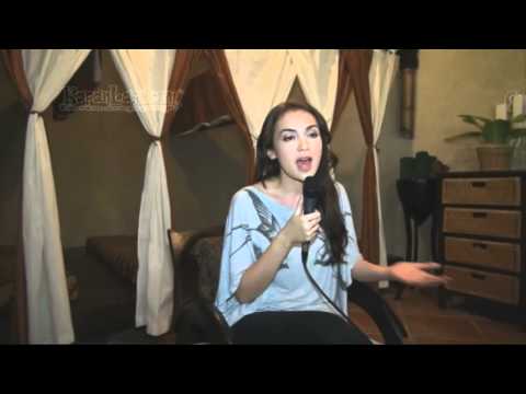 Rianty Cartwright Tak Biasa Jadi Ibu Rumah Tangga