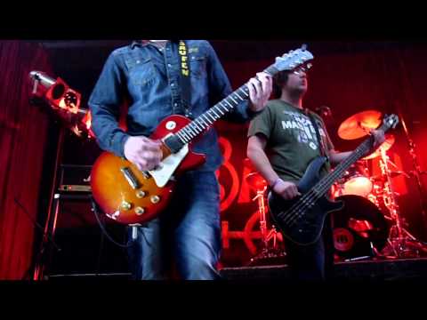 Brufen - Klauni (live clip)