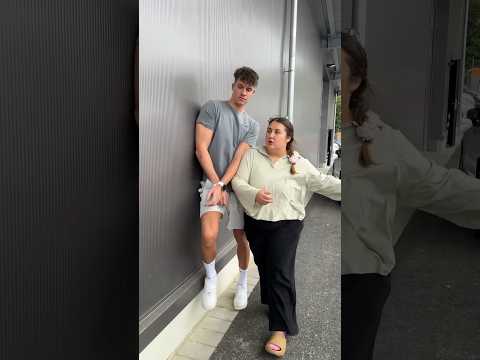 POV: Dein Freund kann nicht geradeaus laufen 🥲💀