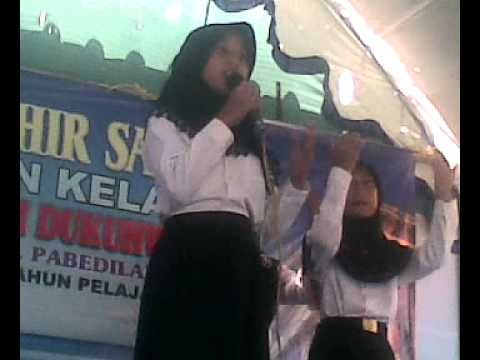 Jihan - sebatang pohon mp4. (Haflah Akhir Sanah) MI Assyathorriyah