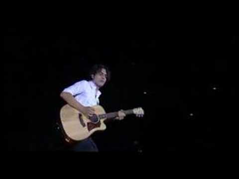 Adriano Viterbini guitar solo