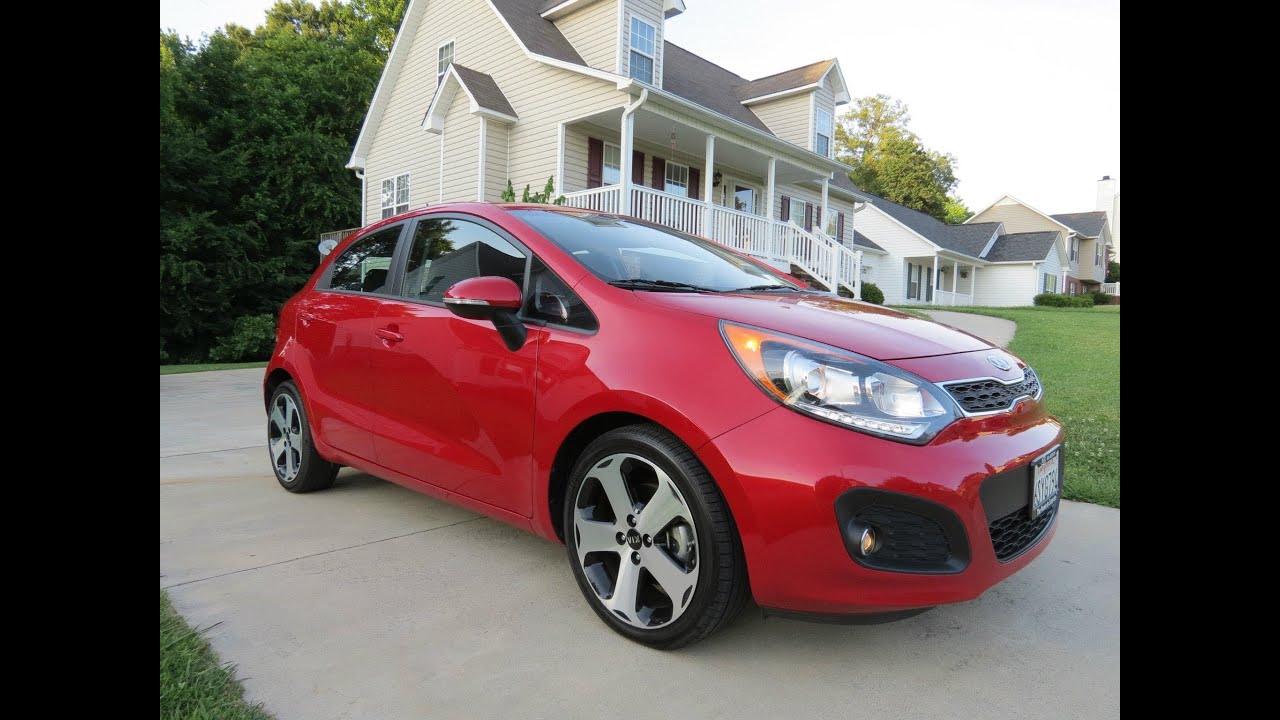 2012 Kia Rio SX Hatchback Start Up, Exhaust, Test Drive, and In Depth Review