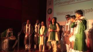 Download lagu Chhoti Si Asha - shruti's lyrics in 9 languages  sung by Nada Nomads mp3