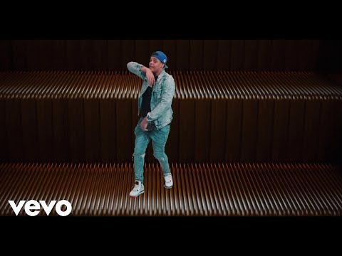 Rae Rae - Walk It Talk It