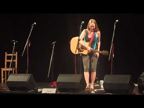 Blondýna - Porta, pražské finále, 19.4. 2018, píseň Aerobic