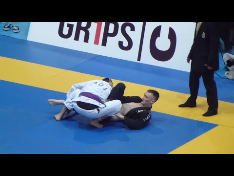 Mason Monsevais vs Sam McNally - IBJJF European Open 2016 - Purple Adult - Light-Feather