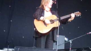 Barbara Dickson - Who Knows Where The Time Goes live 23/5/10.