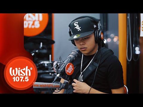 Costa Cashman performs "GANGSTA" LIVE on Wish 107.5 Bus