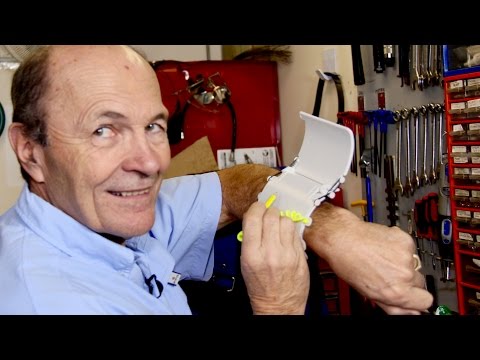 Choosing And Using A Dive Slate - Scuba Tech Tips: S04E17