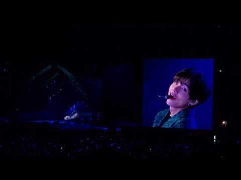 190518 BTS - SINGULARITY [V SOLO] (SPEAK YOURSELF TOUR METLIFE IN NEW JERSEY) 4K FANCAM