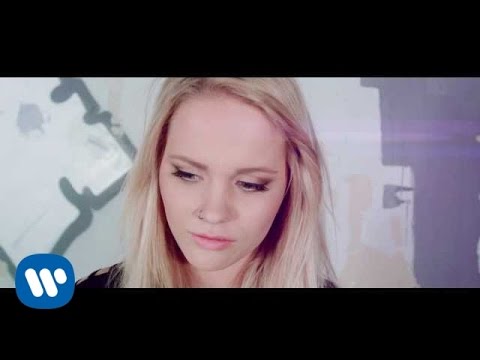 SANNI - Me ei olla enää me (virallinen musiikkivideo)