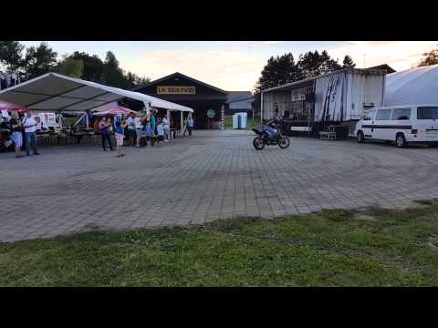 Fly-in 2015 - Stunt driver Matjaž Hočever & Boby Krech
