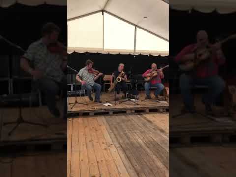 Morten Alfred & Vingården - Vals til en gammel svensk dame (Waltz for an Old Swedish Lady)