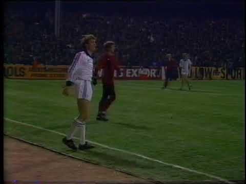 09/12/1981 - Dundee United v Winterslag - UEFA Cup 3rd Round 2nd Leg - Highlights