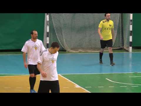 15 КУ КН 2 LEG – Премьер