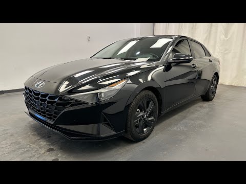 2023 Hyundai Elantra Preferred IVT w/Tech Pkg in White for sale at Davis GMC Buick Lethbridge in Lethbridge, AB