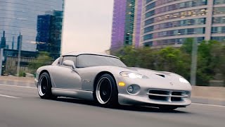90’s Dream - Cruising in a Dodge Viper RT/10