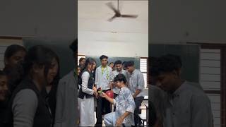 Download lagu First year boy proposed senior girl 😂 College welcome party #junior #girlfriends #proposal #kerala mp3 Download lagu First year boy proposed senior girl 😂 College welcome party #junior #girlfriends #proposal #kerala mp3