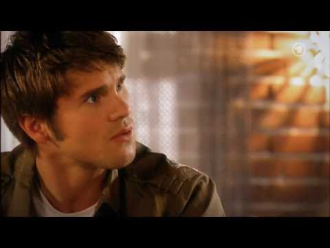 027 VL Christian & Oliver - (2010-11-22)