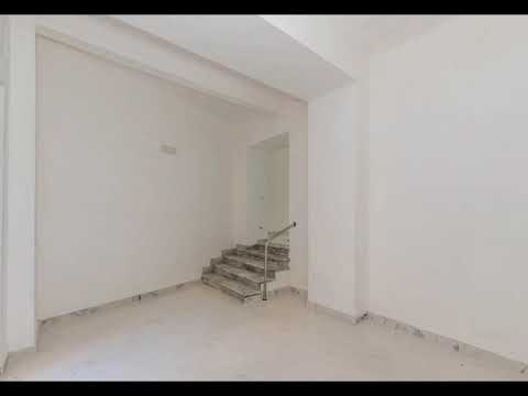 Negozio con vetrine su strada in affitto - Corso Tukory , Palermo