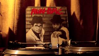 RUN-DMC    HOLLIS CREW [INSTRUMENTAL]