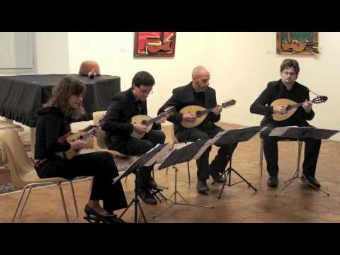 Nov Mandolin Ensemble: Quatuor pour 4 mandolines - H. Bruneau