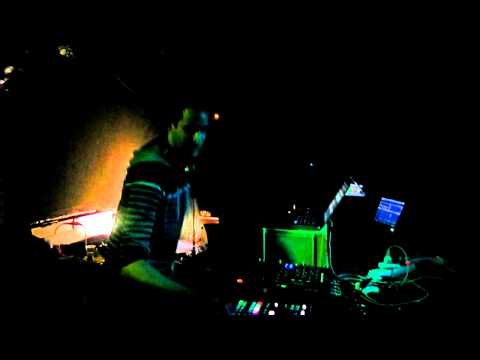 Alexandre & Olivier Gomez (Gom'Z Family) @ Tanneries Dijon 13/10/2102 - Part 1