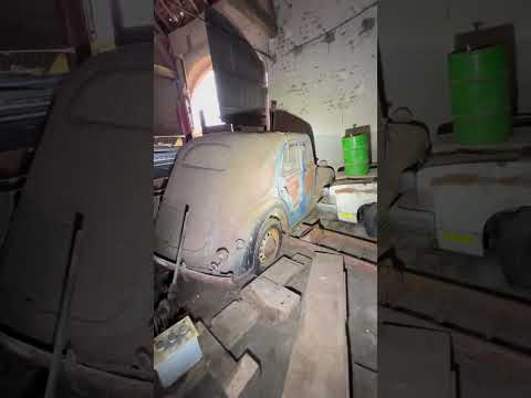 VERLASSENES OLDTIMER im MILLIONENWERT 💸 gefunden 😱 #auto #autos #oldtimer #car #cars #urbex #nrw