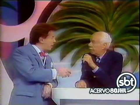 Silvio Caldas canta Chão de Estrelas no Programa Silvio Santos