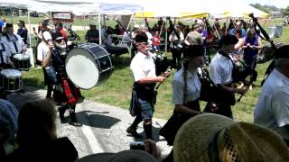 preview picture of video 'Kansas City Celtic Pipes & Drums - March off: Scotland the Brave'