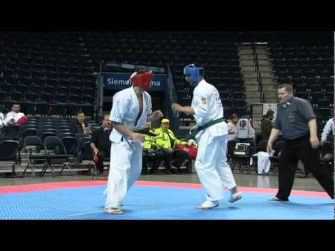 Maté Horváth  vs. Musazade Sahil - European (Shin)Kyokushin Championship Vilnius 2011