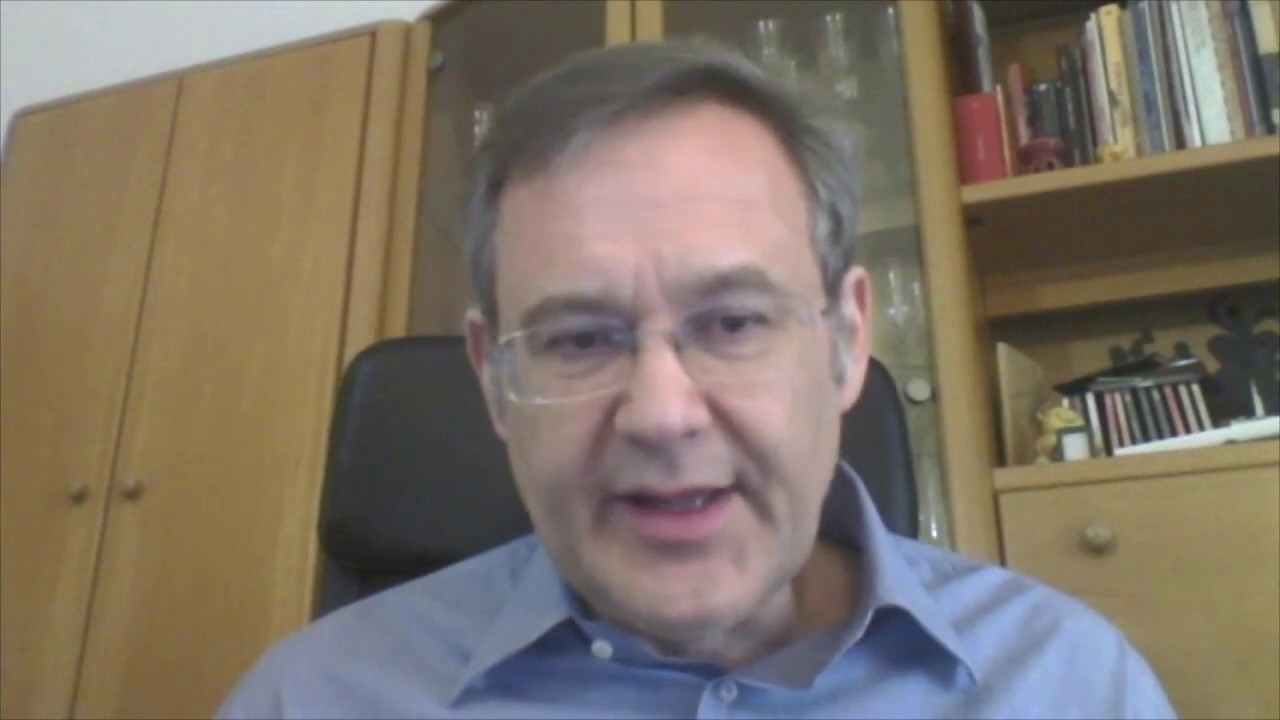 Watch Now Didattica a distanza: i consigli di un dirigente scolastico, un docente e un genitore Didattica a distanza: i consigli di un dirigente scolastico, un docente e un genitore