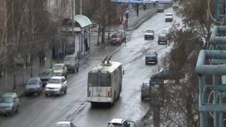 preview picture of video 'Obus in Kurgan -Trolleybus Троллейбус в Кургане 1.MOD'