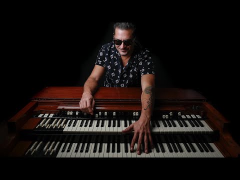 Raphael Wressnig - Duffin' 'Round (Official Video)