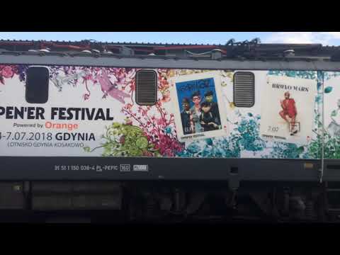 EP09-038 z okleiną Open’er z IC ZIelonogórzanin do ZIelonej Góry