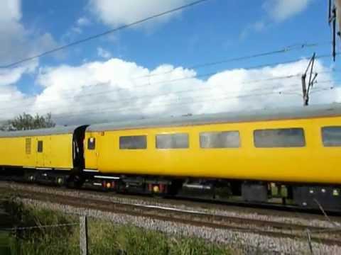DRS 37667 and 37194 with test train at Preston le Skern 21/9/12