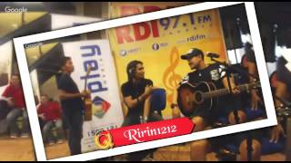 Download lagu Setia Band Istana Bintang Akustik mp3 Download lagu Setia Band Istana Bintang Akustik mp3