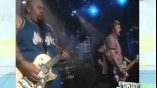 bowling for soup - baby one more time (live daily download)