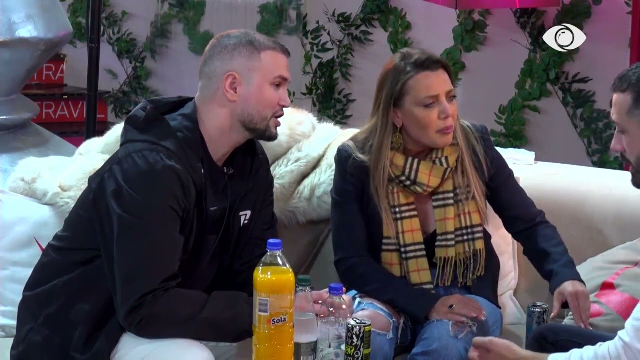 Gerta diskuton me Jozin dhe banorët për Loredanën: I kam thënë jo…