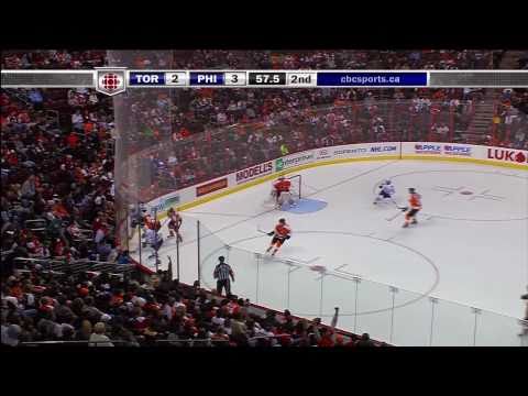Clarke MacArthur Goal - Leafs 2 vs Flyers 3 - Oct 23rd 2010 (HD)